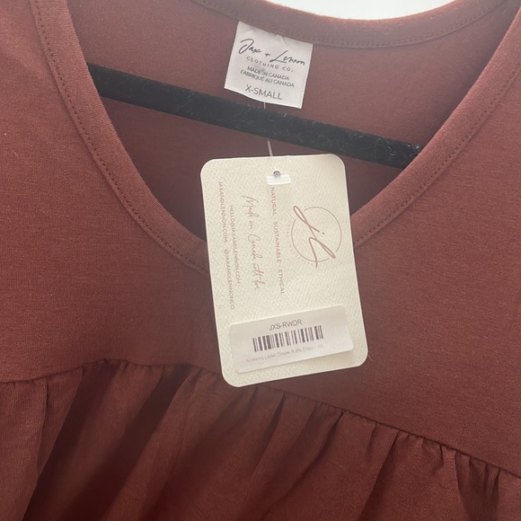 Brand new with tag size XS from a Canadian brand called Jax & Lennon - Picture 3 of 3
